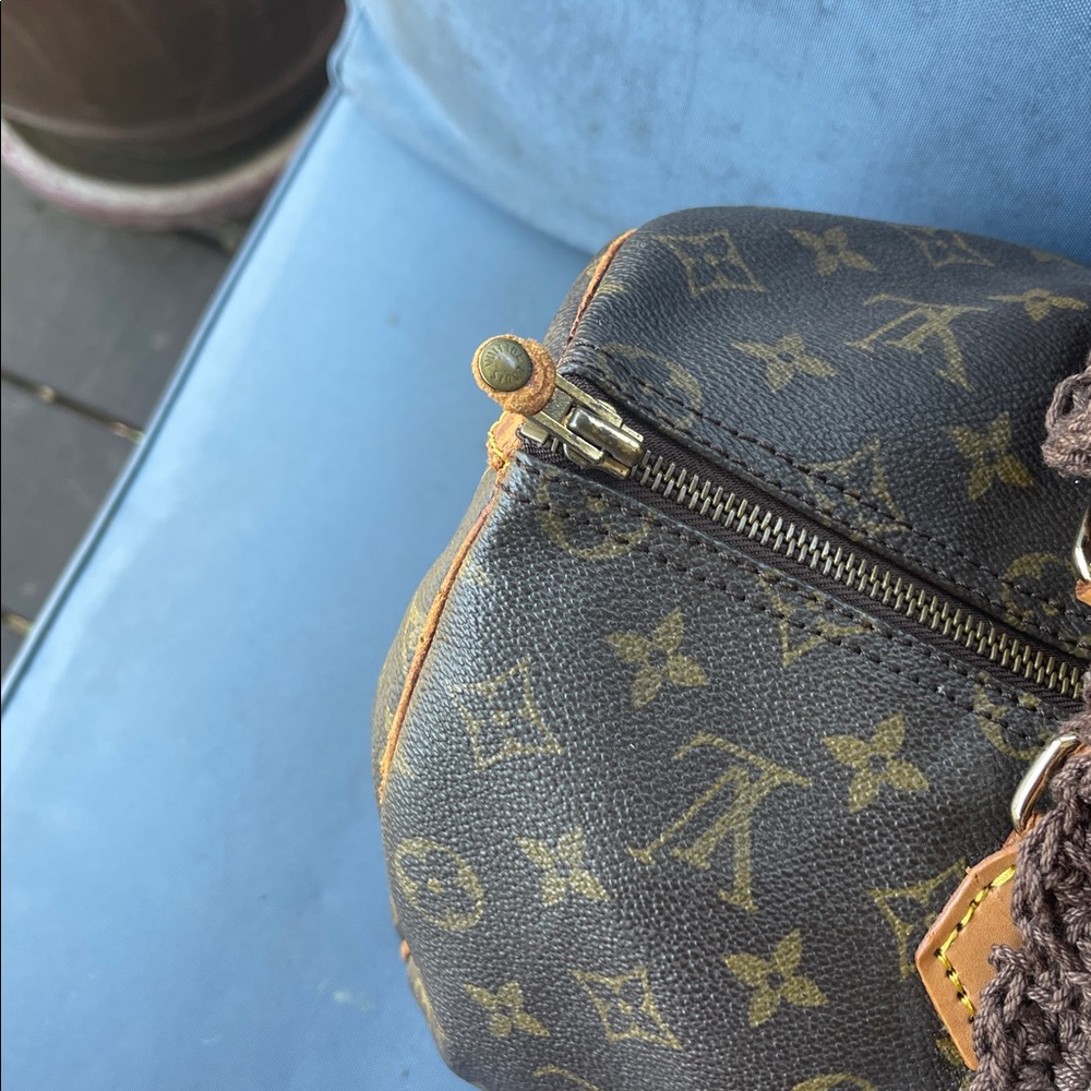 Louis Vuitton Speedy 35 - Picture 9 of 12